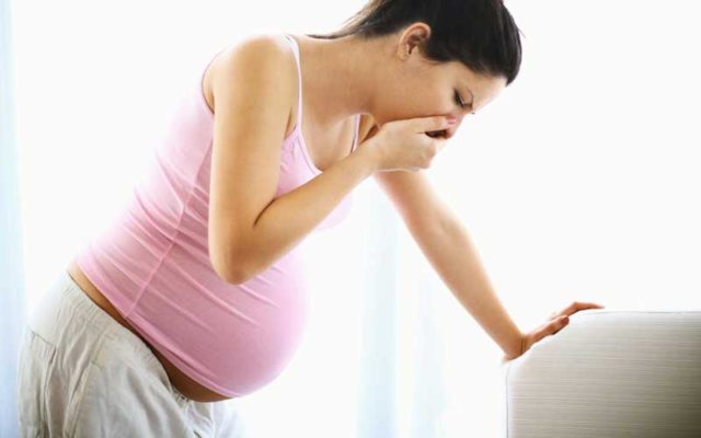 تهوع در بارداری