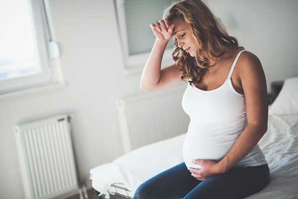آیا تهوع بارداری روی جنین تاثیر دارد؟