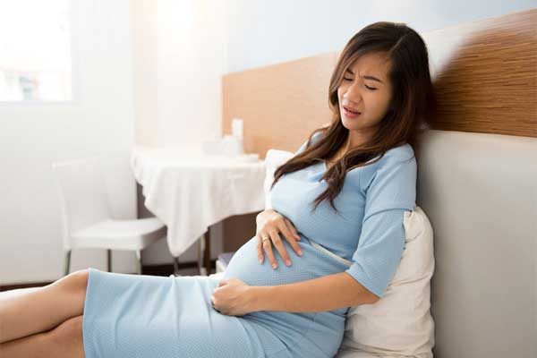 علت درد شکم در دوران بارداری چیست؟