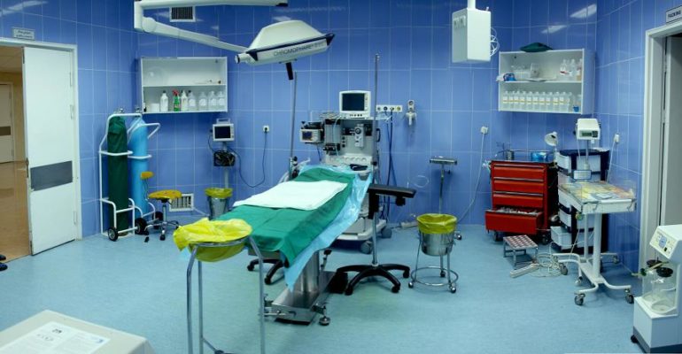 زایمان در بیمارستان خصوصی بهتر است یا بیمارستان دولتی؟