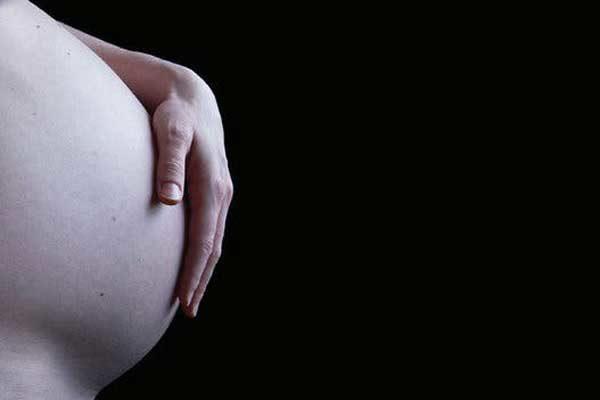 ترس و نگرانی چه مضراتی برای بارداری دارد؟