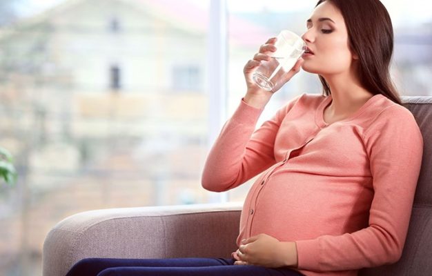 کم آبی بدن در دوران بارداری