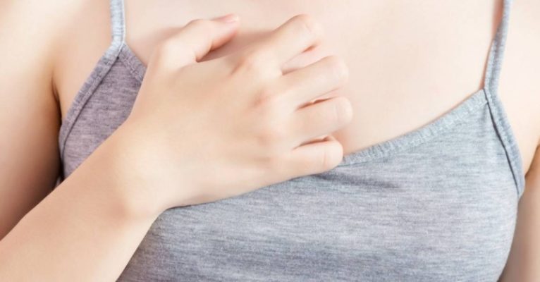 ترشح سینه در بارداری نشانه چیست؟