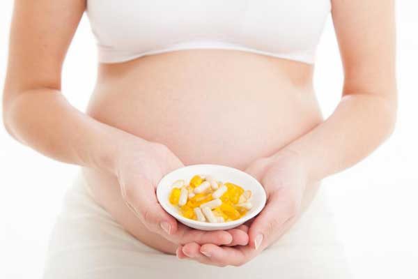 آیا در بارداری خوبه مولتی ویتامین بخوریم؟