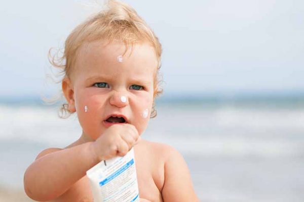 کرم ضد آفتاب برای کودکان خوبه؟