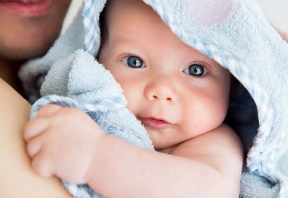 آیا واقعا نوزادان بعد تولد نمی بینند؟