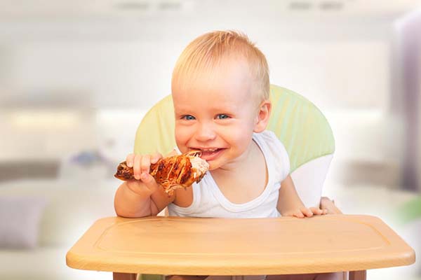 7 خوراکی موثر در  رشد قد کودک