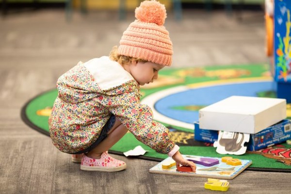 چه بازی هایی به رشد مغز کودک کمک می کند؟